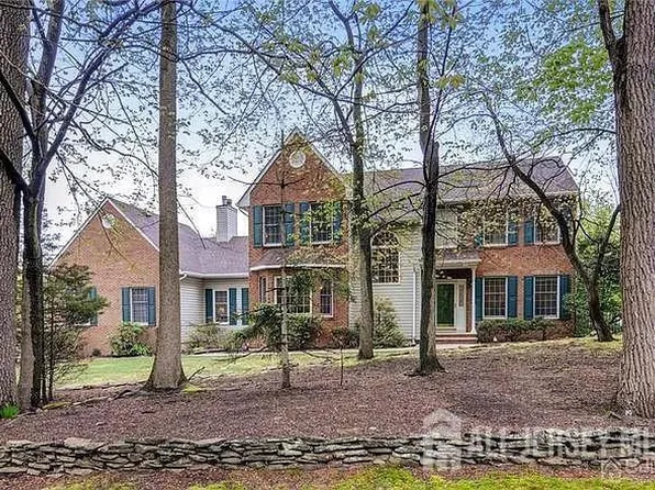 3 Wilson Ln, Monmouth Junction, NJ 08852
