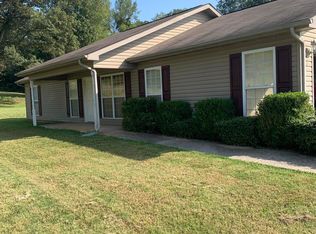 210 Putters Green Ln, Maryville, TN 37801