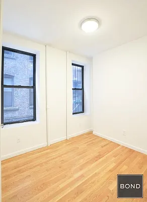 Rented by Bond New York | media 25