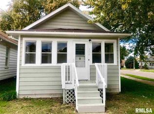 214 N 3rd St, Clinton, IA 52732