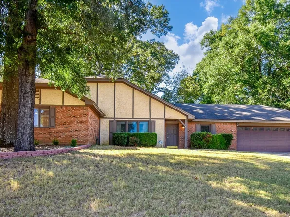 1237 Edgeworth Dr, Montgomery, AL 36109