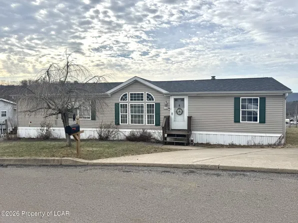 315 Echo Valley Dr, Shavertown, PA 18708