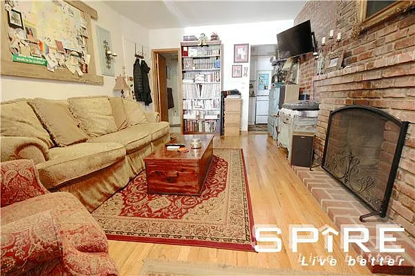 Rented by Spire Group | media 22