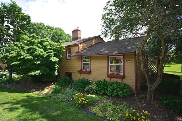 1st image of 2321 Parkwood Ave