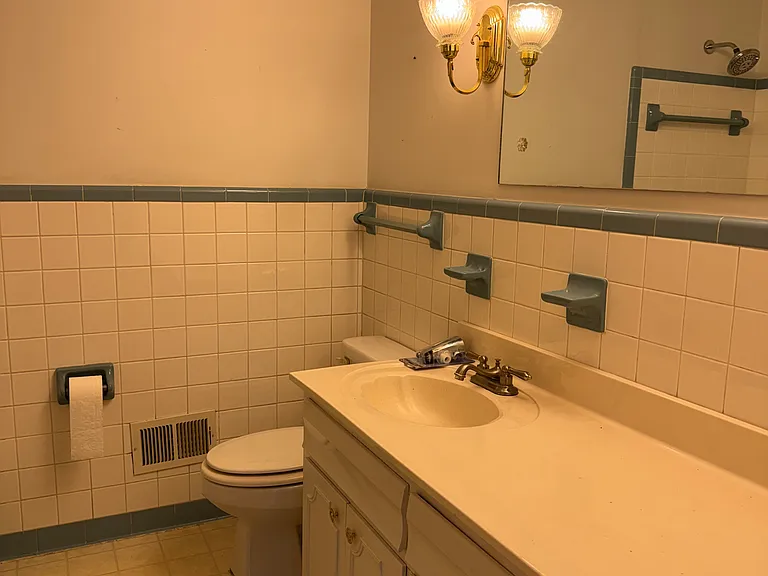 10507 Seatonville Rd — Photo 13