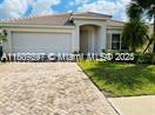 4430 Kentucky Way, Immokalee, FL 34142