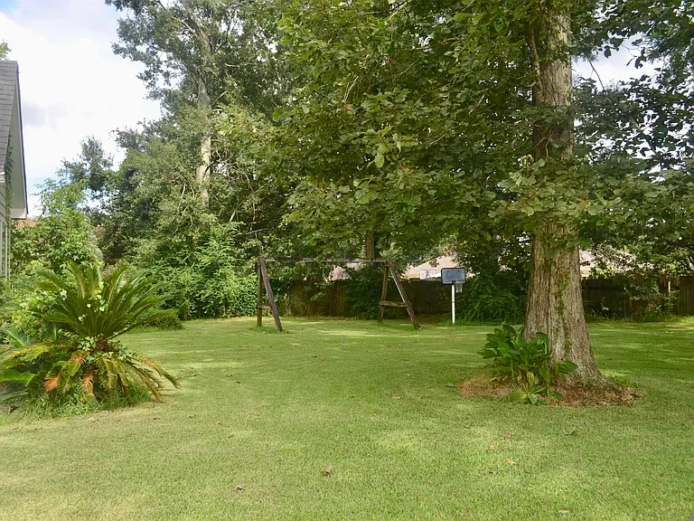 36221 Cypress Way — Photo 23