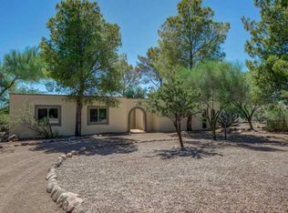 8130 E Cloud Rd, Tucson, AZ 85750