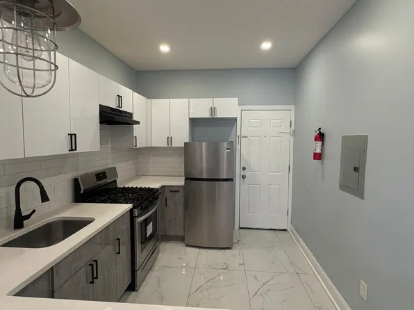 306 Broadway #7, Paterson, NJ 07501