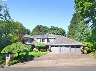 18177 Delenka Ln, Lake Oswego, OR