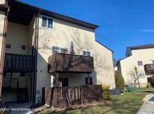 298 Timber Ridge Dr, Staten Island, NY 10308