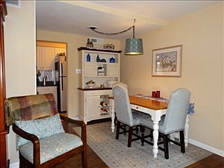 4th image of 2936 Prange Dr