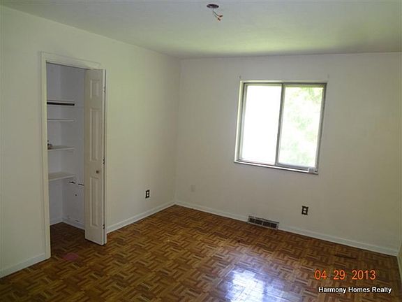 4th image of 155 Birch Ave