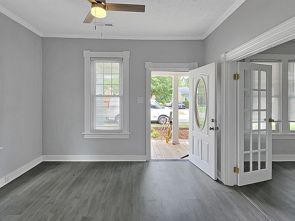 5th image of 5108 Randall Ave