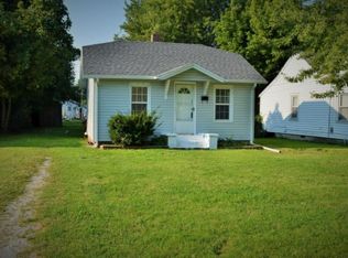 1700 W Thoman St, Springfield, MO 65803