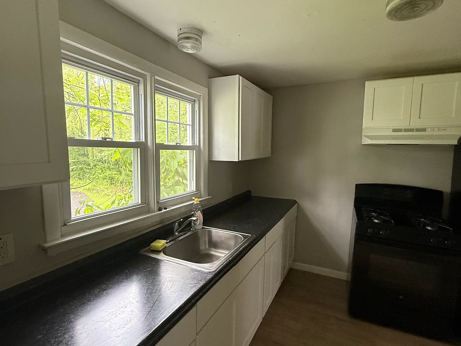 10 Kilborn St — Photo 4