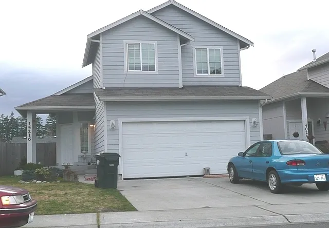 3 bed, 2.5 bath, 1500 sqft, $2,400 — Photo 1