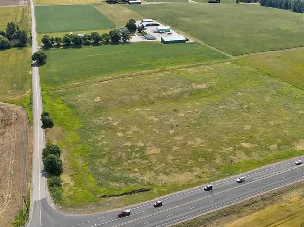 405 W Half Moon Rd, Colbert, WA 99005