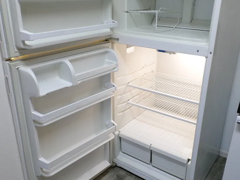 Huntington Dr N — Photo 4