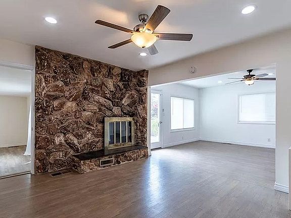 4th image of 10731 Peluso Ave