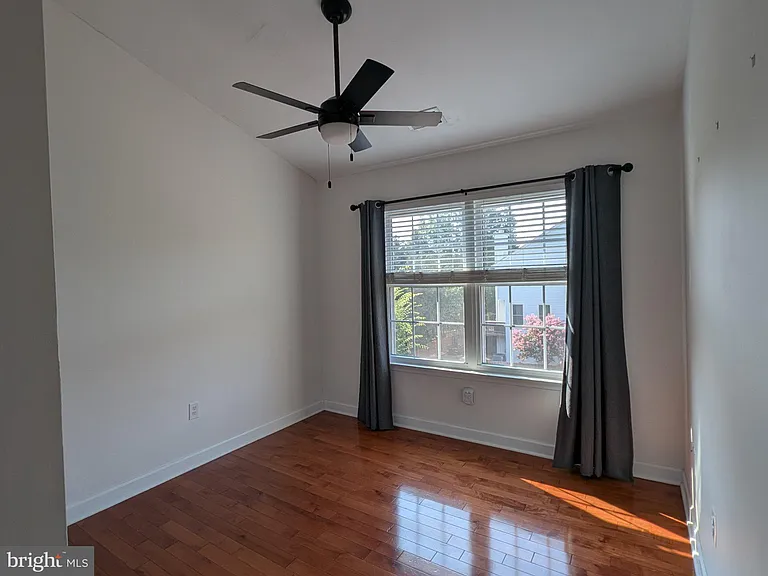 47574 Comer Sq — Photo 16