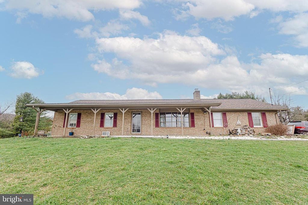 309 Camp Frame Rd - Property Image