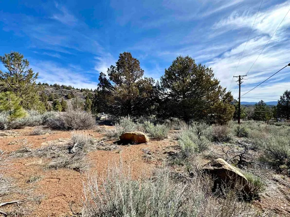 690-010 Lake Side Dr, Susanville, CA 96130