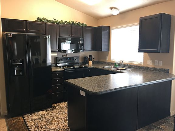 4th image of 56 W Susan Grove Ln