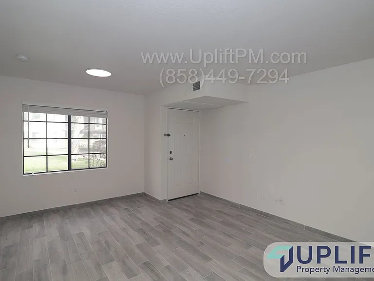 8550 Summerdale Rd #123 — Photo 5