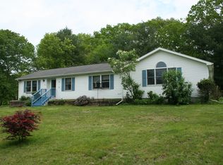 30 N Wawecus Hill Rd, Norwich, CT 06360