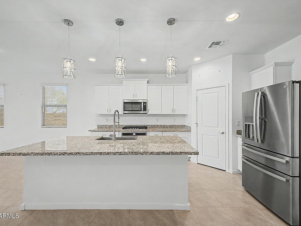 1st image of 17969 W COLLEGE Drive
