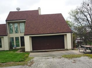 1952 Lake Viking Ter, Gallatin, MO 64640