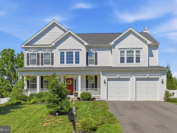 28 Stone River Ct, Harpers Ferry, WV 25425