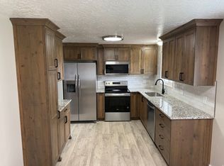 600 N Maple Dr, Smithfield, UT 84335