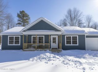 201 Sun Valley Dr, Blakeslee, PA 18610