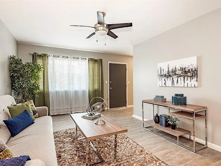 3680 Greenlee Dr #18 — Photo 10