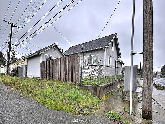 5th image of 5430 S Alder St
