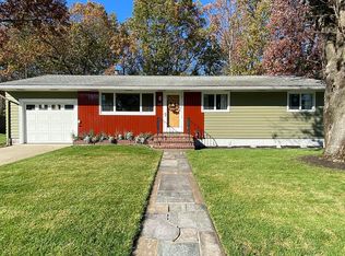 172 Westwood Dr, Manchester, NH 03103