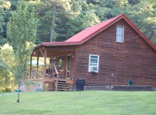 596 Locust Creek Rd, Blaine, KY 41124