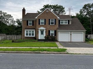 73 Penn Rd, Voorhees, NJ 08043