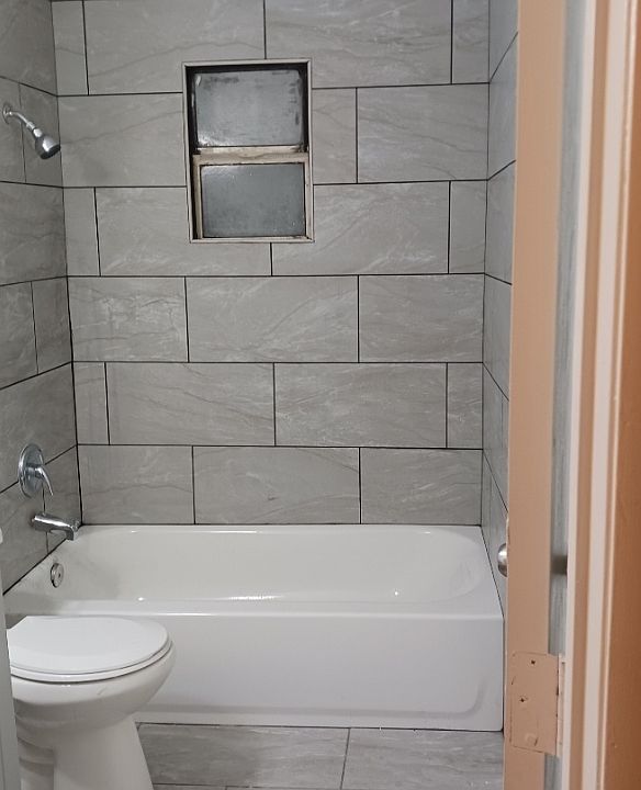 2nd image of 704 W Wilson Ave APT A