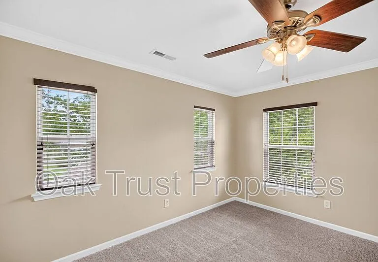7018 Bellflower Ln — Photo 26