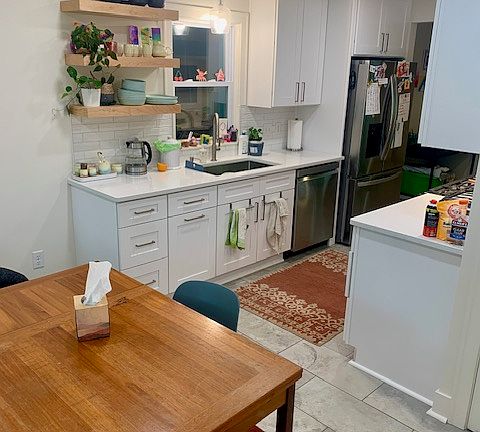 Updated Kitchen 2024 - beautiful tile floors, quartz countertops, all new appliances (double oven with air fryer!)