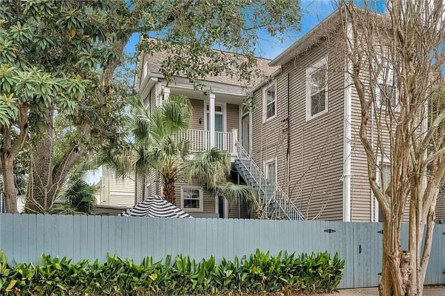 5127 Prytania St #5 — Photo 4