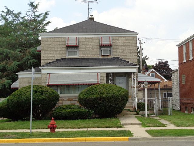 1st image of 3646 S 56th Ct