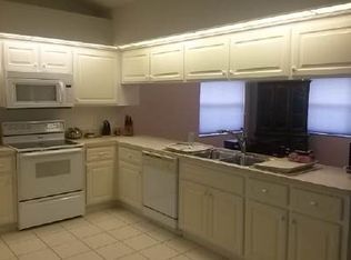 29 Hickory Hills Cir, Lake Placid, FL 33852