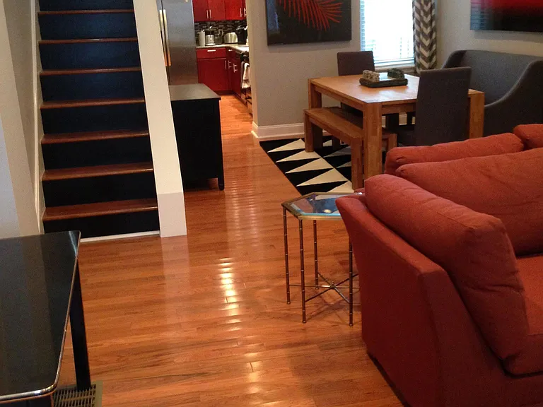 127 Dupont St — Photo 5