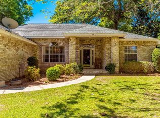 33410 Woodlands Dr, Lillian, AL 36549