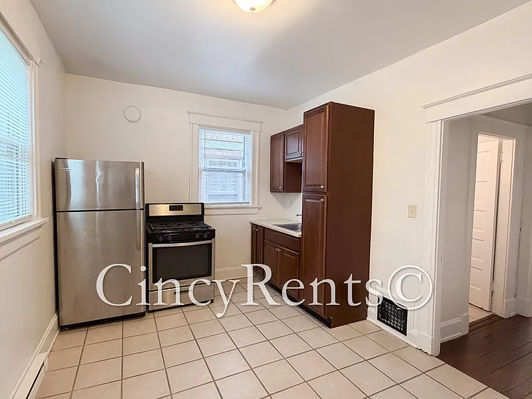 4027 Edwards Rd #4 — Photo 15