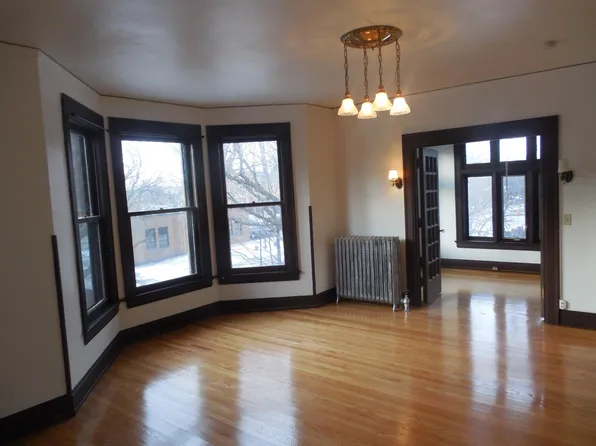 833 18th St APT 6, Des Moines, IA 50314